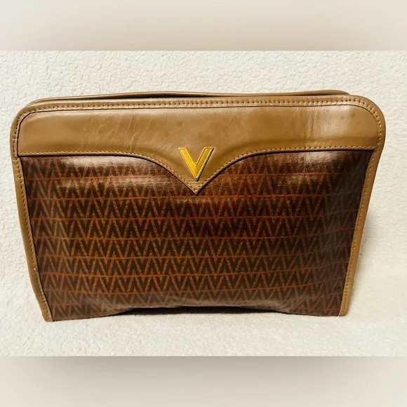 Mario Valentino Monogram Clutch - Picture 5 of 13